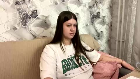 Aletta Oushen online show from February 2025 11:55:01 AM