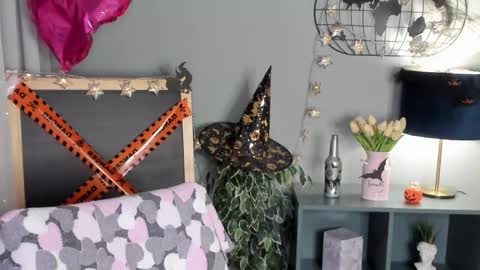 alettablacck online show from October 2025 01:06:02 AM