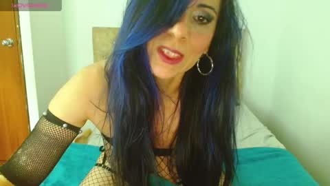alettallove online show from April 2026 02:51:02 PM