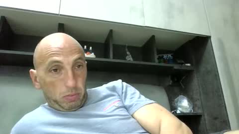 alex120475 online show from April 2026 09:27:01 PM