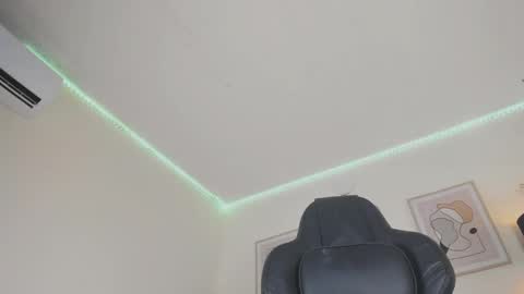 Alexa online show from December 2024 12:47:01 AM