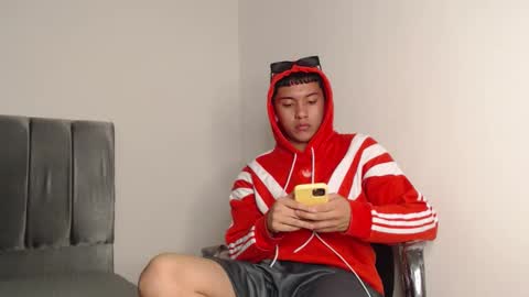 Snapshot of alex__lover chatting on October 2025 01:37:02 AM Owen online show from October 2025 01:37:02 AM