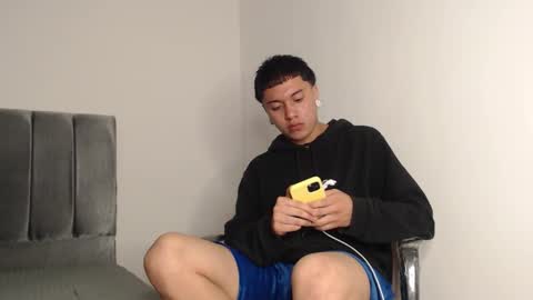 Snapshot of alex__lover chatting on October 2025 02:20:01 AM Owen online show from October 2025 02:20:01 AM