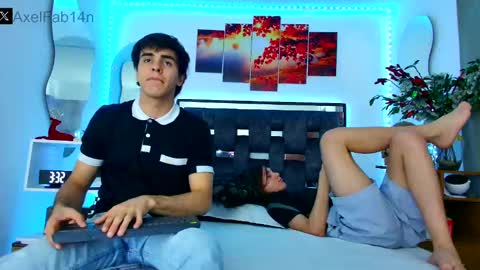 sneider online show from January 2025 10:02:01 PM