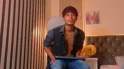 Snapshot of alex_bloom_ chatting on July 2026 07:20:02 PM Alexander online show from July 2026 07:20:02 PM