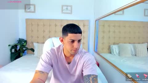 alex online show from October 2025 12:33:01 PM