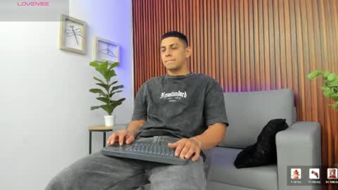 alex online show from April 2026 11:55:02 AM