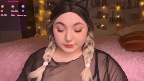 Snapshot of alex_dreams_ chatting on December 2024 02:15:01 PM Alex online show from December 2024 02:15:01 PM