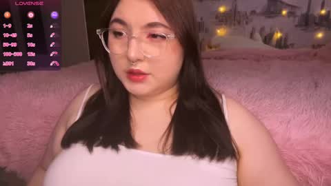 Snapshot of alex_dreams_ chatting on December 2024 10:06:02 AM Alex online show from December 2024 10:06:02 AM