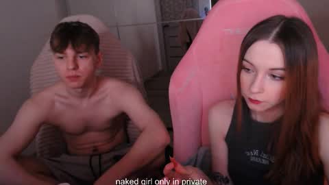 Alex online show from December 2025 10:07:02 PM