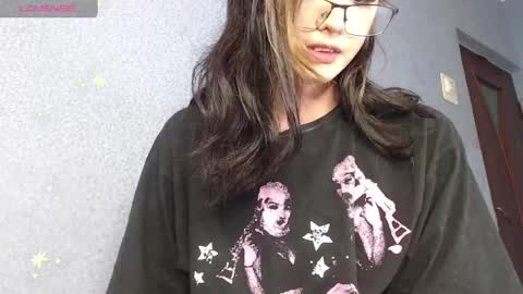 Snapshot of alex_lsf chatting on January 2025 07:24:02 AM CorneliaLia inst online show from January 2025 07:24:02 AM