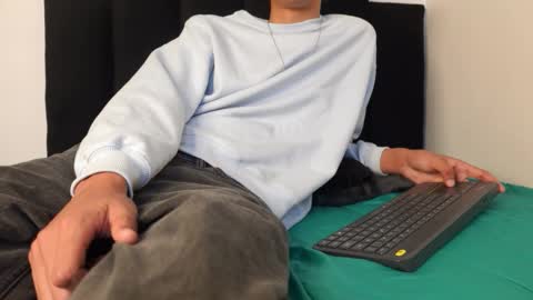 alex_mark_ online show from February 2026 01:18:02 PM