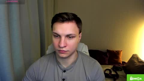 alex_milson online show from April 2026 01:25:02 AM