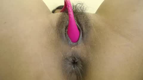 Snapshot of alex_nicha chatting on February 2025 10:27:02 AM Nicha online show from February 2025 10:27:02 AM