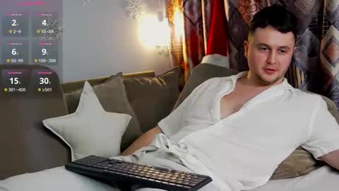 Snapshot of alex_onelove chatting on January 2025 07:56:01 PM Alex online show from January 2025 07:56:01 PM