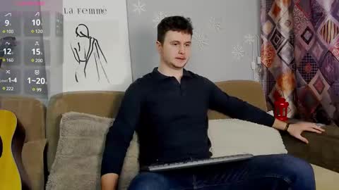 Snapshot of alex_onelove chatting on February 2025 07:04:02 AM Alex online show from February 2025 07:04:02 AM