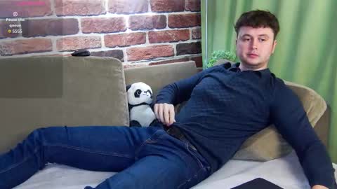 Snapshot of alex_onelove chatting on October 2025 08:24:02 AM Alex online show from October 2025 08:24:02 AM