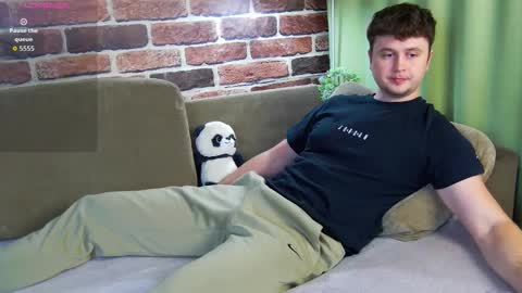 Snapshot of alex_onelove chatting on October 2025 07:58:01 AM Alex online show from October 2025 07:58:01 AM