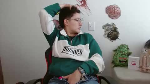 Alex Parker online show from November 2025 06:53:01 PM