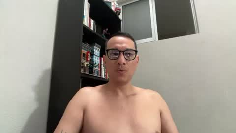 Snapshot of alex_ruiz_ chatting on July 2026 10:23:01 PM Alex online show from July 2026 10:23:01 PM