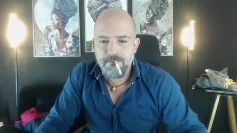 Alex Saints online show from November 2025 01:38:01 AM