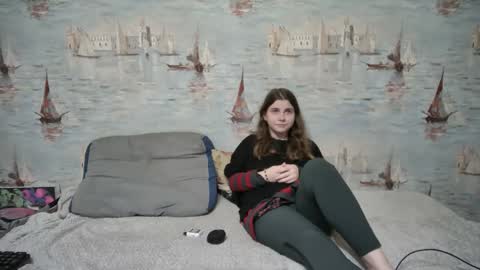 Alex and Sarah online show from October 2025 10:54:02 PM