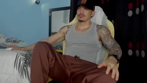 Snapshot of alex_sthorm chatting on November 2025 05:09:02 AM alex_sthorm online show from November 2025 05:09:02 AM