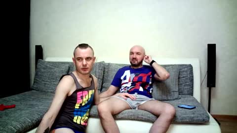 Alex and Tobey online show from December 2025 06:39:02 AM