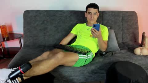 Snapshot of alex_woll11 chatting on November 2025 07:16:01 PM Alex Woll online show from November 2025 07:16:01 PM