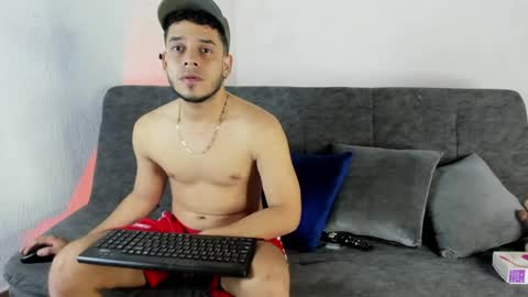 Alex Woll online show from April 2026 09:17:02 PM