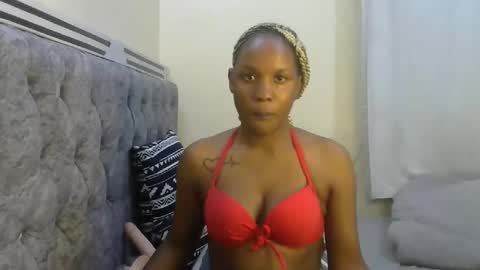 alexa_3909 online show from October 2025 09:03:02 PM