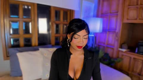 Alexandra  online show from March 2025 05:00:02 AM