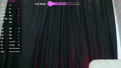 alexa_foxx27 online show from October 2025 06:42:02 PM