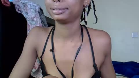 Snapshot of alexa_foxxie chatting on December 2024 05:45:01 AM Alexa online show from December 2024 05:45:01 AM