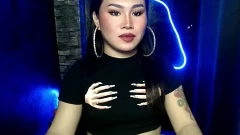 alexa_hansung online show from October 2025 11:43:01 AM