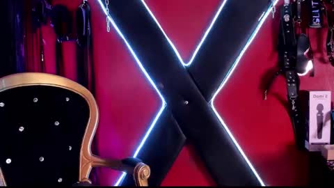 alexa n alex online show from November 2025 08:09:01 PM