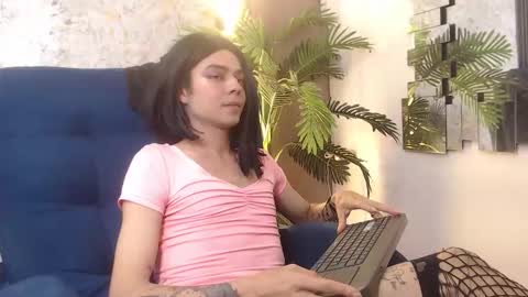 Alexa online show from December 2025 08:32:02 AM