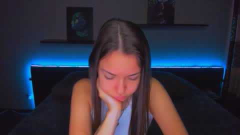 angel online show from October 2025 12:33:02 AM