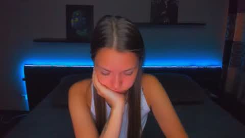 Snapshot of alexabarkley chatting on June 2026 12:46:02 AM angel online show from June 2026 12:46:02 AM