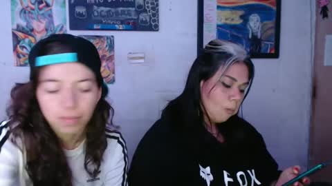 Snapshot of alexablu3 chatting on October 2025 12:20:01 AM Alexa Blu3 online show from October 2025 12:20:01 AM