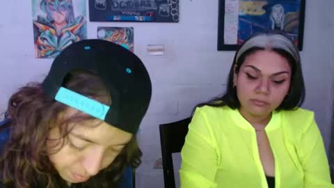 Snapshot of alexablu3 chatting on October 2025 01:04:02 AM Alexa Blu3 online show from October 2025 01:04:02 AM