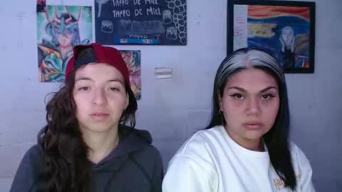 Snapshot of alexablu3 chatting on November 2025 03:39:02 AM Alexa Blu3 online show from November 2025 03:39:02 AM