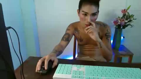 Snapshot of alexafuckerbigcock chatting on February 2025 07:04:02 AM alexafuckerbigcock online show from February 2025 07:04:02 AM