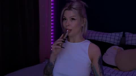 Snapshot of alexamason chatting on June 2026 02:56:01 AM Alexa Mason online show from June 2026 02:56:01 AM