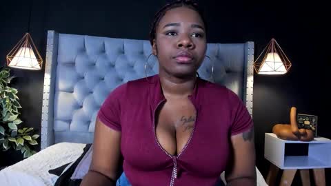 Snapshot of alexamora__ chatting on November 2025 03:20:02 AM C A M I L A online show from November 2025 03:20:02 AM