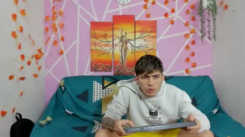 Snapshot of alexandluke1 chatting on October 2025 01:44:01 PM chicos hot online show from October 2025 01:44:01 PM