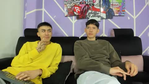 chicos hot online show from March 2026 01:14:01 PM