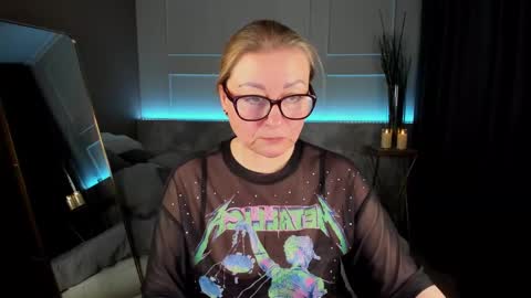 Alexandra online show from February 2025 09:09:01 PM