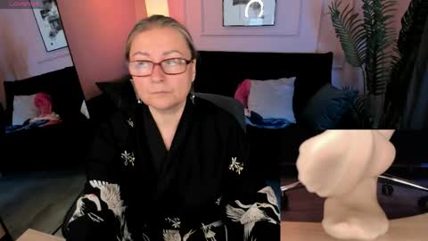 Alexandra online show from June 2026 08:58:01 PM