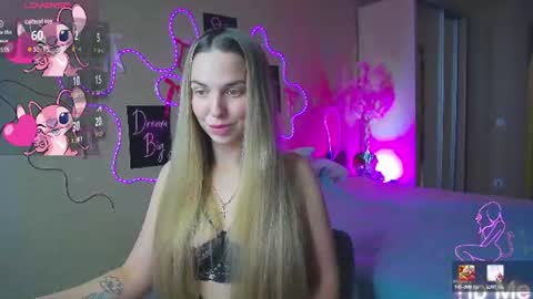 Snapshot of alexandracandy chatting on July 2026 03:33:02 PM alexandracandy online show from July 2026 03:33:02 PM